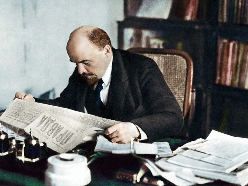 tieu su lenin cuoc doi va su nghiep chinh tri cua vi lanh tu cach mang nga