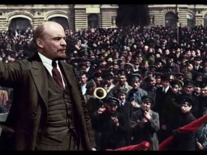 tieu su lenin cuoc doi va su nghiep chinh tri cua vi lanh tu cach mang nga